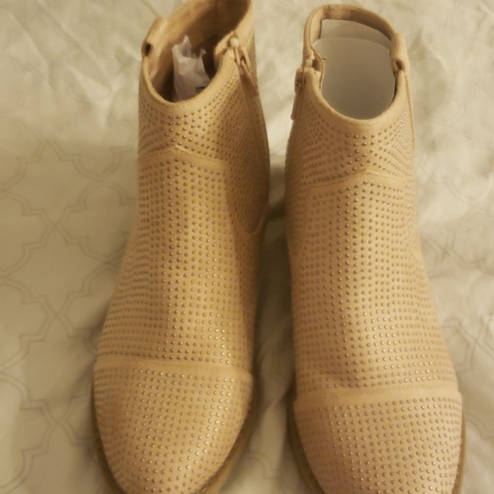 Reportsshoes